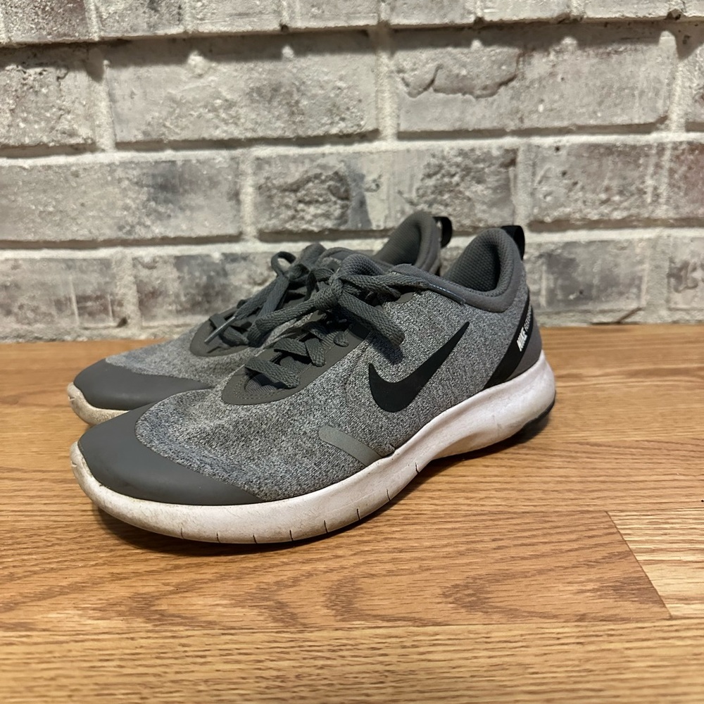 NIKE FLEZ EXPERIENCE 8